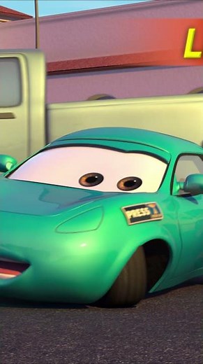 Lightning McQueen isn't in the truck?! Where is Lightning McQueen?? 😱 | Pixar Cars | Disney Jr.