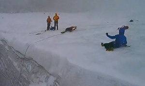 ザイルパートナーが滑落したらこんな感じでもってかれる！？ - OutdoorHack（アウトドアハック）