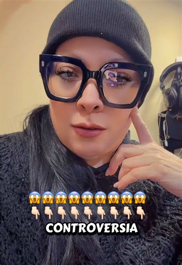 ¿Puede una canción sin alma convertirse en un HIT?🤷🏻‍♀️ Mañana jueves en Esto es un Hit, analizamos por qué dos temas creados con IA están generando debate al llegar a plataformas de Billboard.📈 🔥🎙️¡Esto es un HIT!, Con Yolanda Fabian.🎙️🔥 Producción de WFAB-DB NUEVA YORK 📅 **Todos los jueves a las 10:00am (Hora Local de Nueva York, EE.UU.)** 📺**Todos los viernes a las 5:00pm en el Canal en YouTube “Yolanda Fabian Radio TV” (Hora Local de Nueva York, EE.UU.)** 🎧 Y todos los episodios di