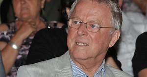 Gyász: Elhunyt a legendás énekes, Dobos Attila