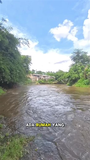 Menjelajahi Sungai Ciliwung: Sejarah dan Aktivitas