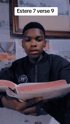 Wathi uHarbhona, elinye lakumathenwa abemi phambi kokumkani, Nanguya umthi, uHaman abewenzele uMordekayi, owathetha okulungileyo ngokumkani, umi endlwini kaHaman; ubude bawo buziikubhite* ezimashumi mahlanu. Wathi ukumkani, Mxhomeni kuwo.💯❤️🙏🏽#called4this #viral_video #mzantsitiktok #1millionaudition #youngpreacher