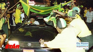 On this day in sports, the Reggae Boyz qualified for the 1998 FIFA World Cup. The celebrations around the country were electrifying. Take a look back to November 16, 1997 courtesy of The Gleaner Archives. #ReggaeBoyz #StarSports #WCQ | The Jamaica Star