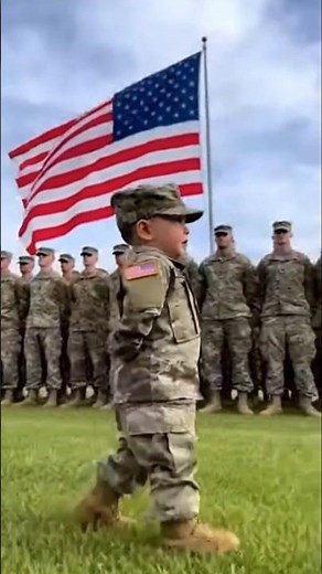 Baby Commander Orders U.S. Soldiers to March 🇺🇸 | Cutest Military Salute Ever (Emotional & Real)