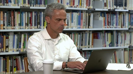 5 Tips to Age-Proof Your Resume