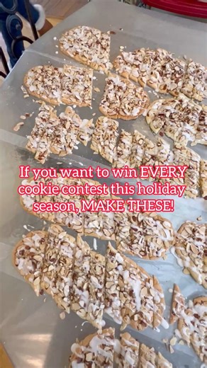 Comment RECIPE if you’d like the recipe and my tips/tricks for these cookies sent your way! Reposting this bc if you need an OUTSTANDING Christmas cookie recipe that will win any cookie content, make your sister jealous that your the better baker, or at least give you something to chat about with with your weird Uncle Tim, this is the one! Thank me later 😉 . . . #Christmas #ChristmasCookie #ChristmasCookies #ChristmasRecipe #ChristmasDinner #ChristmasCookieContest #CookieRecipes #ChristmasDinne