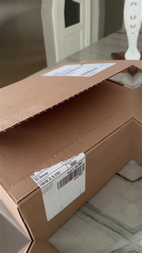 Unboxing Louis Vuitton Sneakerina: A Fashion Must-Have