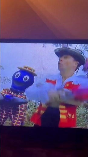 The Wiggles Rolling Down The SandDunes Song (2002)