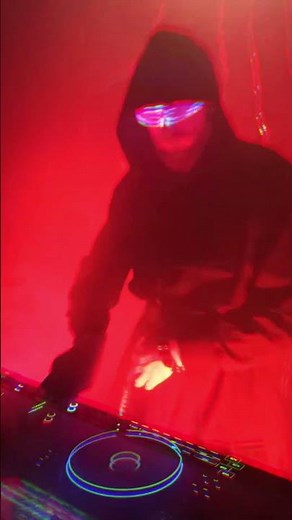 Johnny N.O.ZH. - CYBERPUNK music.TotenTanz promo