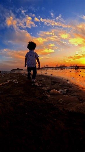 sunset 😍 The sky is on fire . . . . . #shahgee47 #sunset #goprohero11 #gopro #Cityscape #HDR #sea #sealife #HDRspotters #Visuals #Aesthetics #Moment #photographyaddict #Exposure #IGworldclub