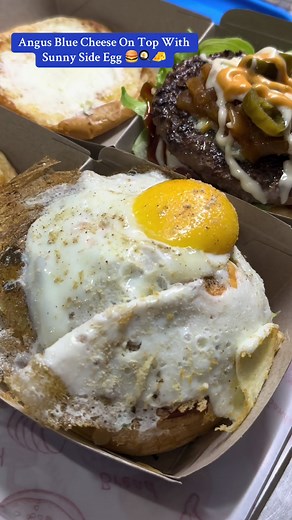 Ultimate Angus Burger with Blue Cheese Delight