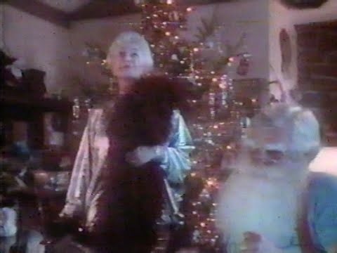 Santa Approved Shoppers Drugmart Bea Arthur Retro 80s Christmas Commercial (1989)