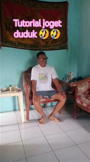 tutorial joget duduk 🤣🤣 #comedy