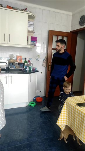 É quase obrigação.. @Bruninha Costa #foruyou #forupage #foryou #casal #comedia