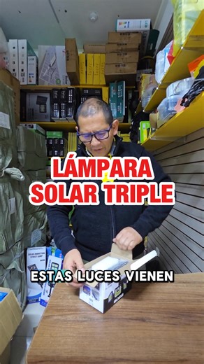 11K views · 157 reactions |  ¿Ya conocías este modelo de lámpara solar triple? su diseño es particular, tiene sensor de movimiento y luz continua. Revisa nuestra página web en el link de nuestro perfil. #lucessolares #panelessolares #farolsolar | Luces Solares y Reflectores Pormayor.pe | Facebook
