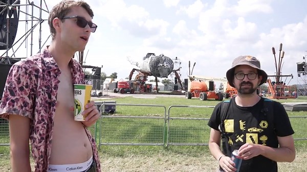 Glastonbury: Dragonfly replaces spider on iconic Arcadia stage