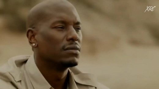 Bad Bunny - De Museo (Videoclip).mp4