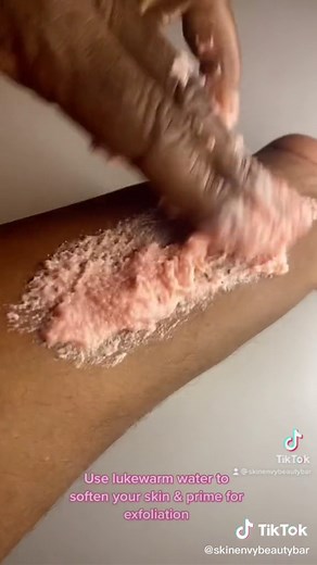 Correct Way to Use Body Scrub: Step-by-Step Guide