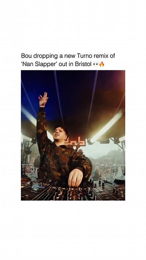 DnB District on Instagram: "@bou_dnb dropping this Nan Slapper @turno_ remix out at @dnballstars Bristol 🔥"
