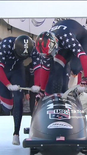 Shocking Moment: Bobsledders Missed Their Sled!