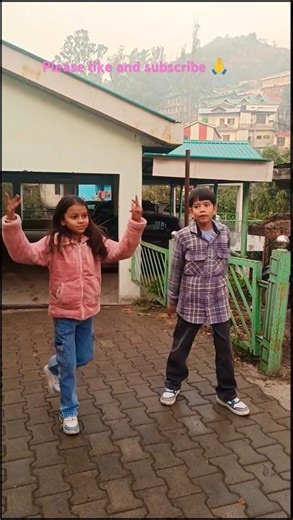 shuffle dancer 😶‍🌫️🔥 #shuffleing #shuffledance #shufflesteps #tuzelity #bestshuffle #tuzelitydnc