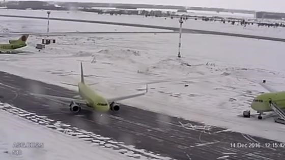 How Ice Turns a Safe Flight Into a Pilot’s Worst Nightmare