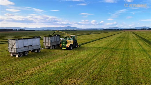 Sending it. #kroneagriculture #krone | Peter Henderson