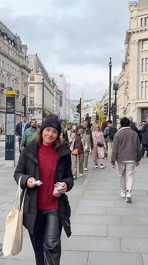 Walking Tour of London 🇬🇧 Amazing Discoveries Around Every Corner! 🇬🇧 Virtual Tour 4K HDR