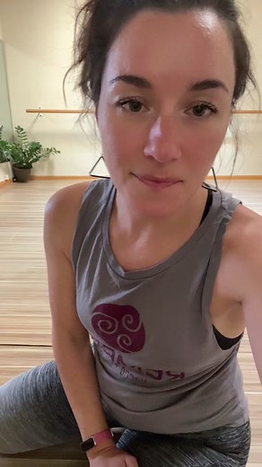 Your neck tension might just be a rebalancing process. Start here! Foam Rolling Masterclasses on profile. #neckpainrelief #neckpain #shoulderstretch #cheststretch #foamroller #stretching #shoulderpainrelief #posture