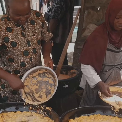 “It Seems This Is The Video That Inspired First Lady Remi Tinubu To Say Nigerian Youths Should Start Selling Akara.” ~ Nigerians Reacts After BBC Shared This Interview With Of Man Who Said He Built a House In His Village, Is Currently Building Another In The City, Trains His Children In School, Provides For His Family And Owns a Car, All From His Akara Business.