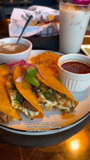 Angie Helvey • Oregon Eats & Adventures on Instagram: "Still need stocking stuffers!? Canby’s lineup of fantastic local businesses has you covered! Come along with me and get hyped on hot cocoa before we explore a few fun shopping spots🎁[ad] The Wild Hare Saloon & Cafe @thewildharecanby Woman-owned destination for incredible eats, beer/cocktails, live music, and currently featuring a DIY hot chocolate bar, just $5 and great for kids! A special adult version featuring @puddinriverchocolatescanby