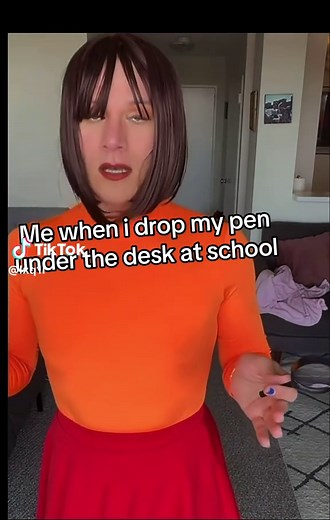 a big clue 😳😳 #viral #foryoupage #fyp #school #lillytino | pen