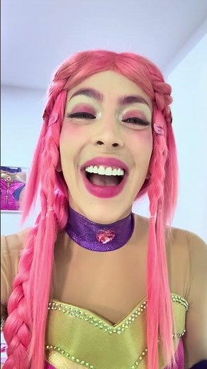 #shorts Luli Pampin - Vaca Lola 🐄 canta conmigo 😂 #musicainfantil #cancionesparaniños #lavacalola