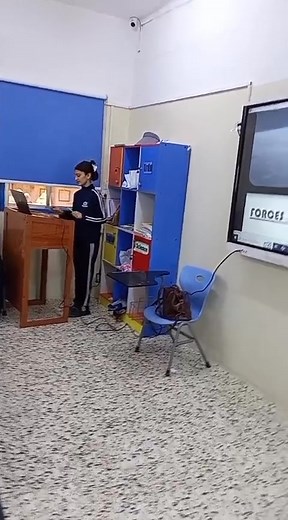 🌟 Learning Through Presentations 🌟 Our young learners continue to shine through interactive and engaging classroom activities! 💫 Students of Class VI enthusiastically showcased their communication and presentation skills by exploring fascinating topics such as "The Solar System, Cells, Plant Cells, Animal, Plant Cells, Forces & Gravity." Among them, Kainat of Class. VI-A stood out with her remarkable presentation on "Forces & Gravity", confidently explaining the planets, their movements, and 