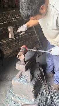 the clamping mouth of the round-nosed pliers is formed