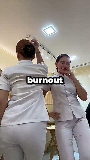 How much do Nurses make in the Philippines?
