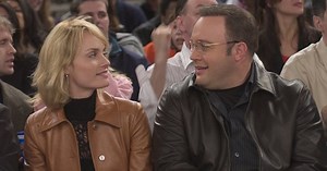 5 Signs A First Date Is Going Better Than You Think