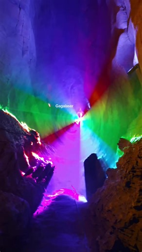 Laser time tunnel #laserlight #timetunnel #rgb #gagalight