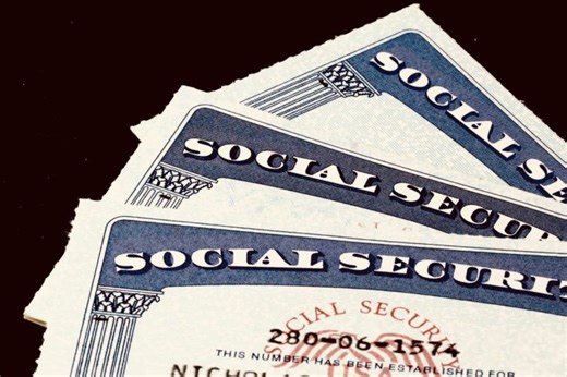 US Congress passes law to boost Social Security benefits for public servants