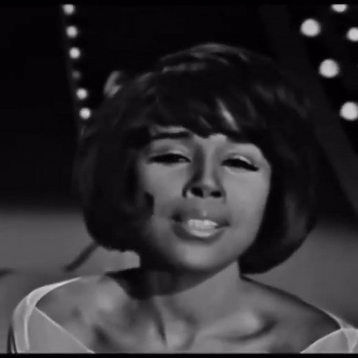 "Quiet Nights of Quiet Stars” Diahann Carroll 1960 | #jazz #bossanova #music #1960s