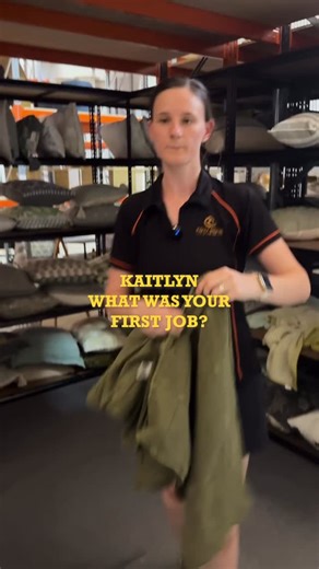 In this ‘Get to know the team’ Q/A we chat with stylist Kaitlyn. | Foxy Home Staging