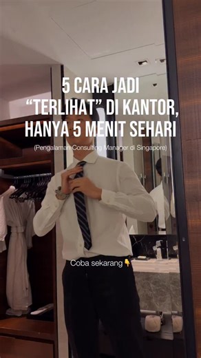 Ton | Productivity & growth on Instagram: "5 menit perhari, tapi impactnya besar. 1. Monday: Set the Narrative Share prioritas & ekspektasi di awal minggu. Contoh: “Week priorities: 1. Finalisasi deck untuk meeting A, 2. Data analysis untuk workstream B. 3. Koordinasi dengan regional team” 2. Tuesday–Wednesday: Show Progress (Singkat & Relevan) Update sebelum diminta. Fokus ke progres & risiko. Contoh: “Quick update: Deck Client A 70% done. Satu data point masih menunggu konfirmasi finance — ETA