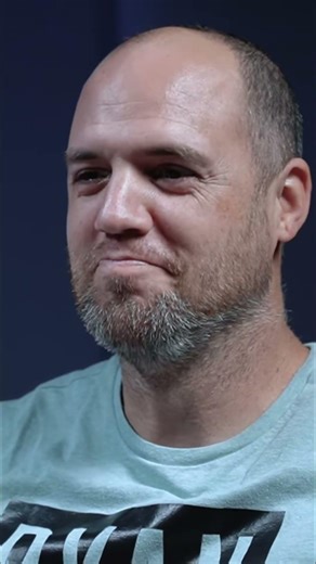 A sandwich walks into a bar! #shorts #dadjokes