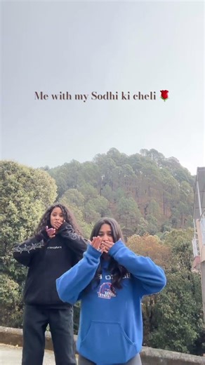 Meet My Noni 🌹 #viral #dance #uttarakhand #bhawali #pahadi #friends #fun #curls #trending #nanital