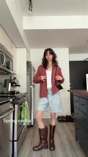 Stylish Spring Outfits for Women in 2025