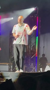 ¡Has encontrado al Kendall Schmidt Español flamenco de la suerte! 💃🇪🇦 Dale me encanta y tendrás muchos conciertos de BTR en tu futuro ❤️ Vídeo de ValeMcMuffin a través de X #BigTimeRushMadrid | Mi mundo = BTR