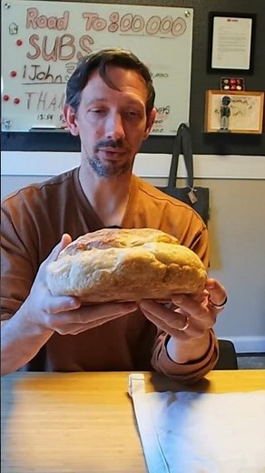 Keep Homemade Bread Fresh Naturally 🍞 | XL Beeswax Bread Bag QUICK Review