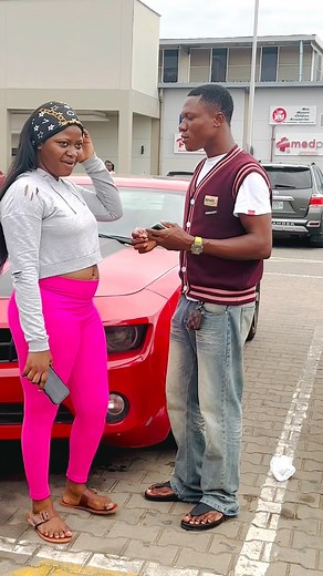 11K views · 332 reactions | Trying to learn from a lady.., on how to approach a lady | Rova1 | Facebook