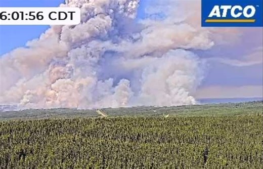 TheHotshotWakeUp: Substack/Podcast on Instagram: "A two hour Timelapse of the Edith Lake Fire burning outside Swan Hills, Alberta in Canada. Incredibly active wildfire behavior. Crews are engaged in structure protection. “She gone.” We are 100% supported through Substack subscriptions. Monthly subscriptions to the Substack support firefighters through charitable donations to help injured firefighters and their families in need. Also paid subscriptions get exclusive workouts, more podcasts, more