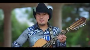 Bronco Ft Ricky Muñoz - Voy A Tumbar La Casita (Por Más) (Video Oficial) Una cancion de las primeras grabaciones de Bronco, ahora en una version renovada y a dueto con Ricky Muñoz, vocalista de Intocable! Muy buena rola, de mis favoritas de este grupo! | El Pillo Oficial